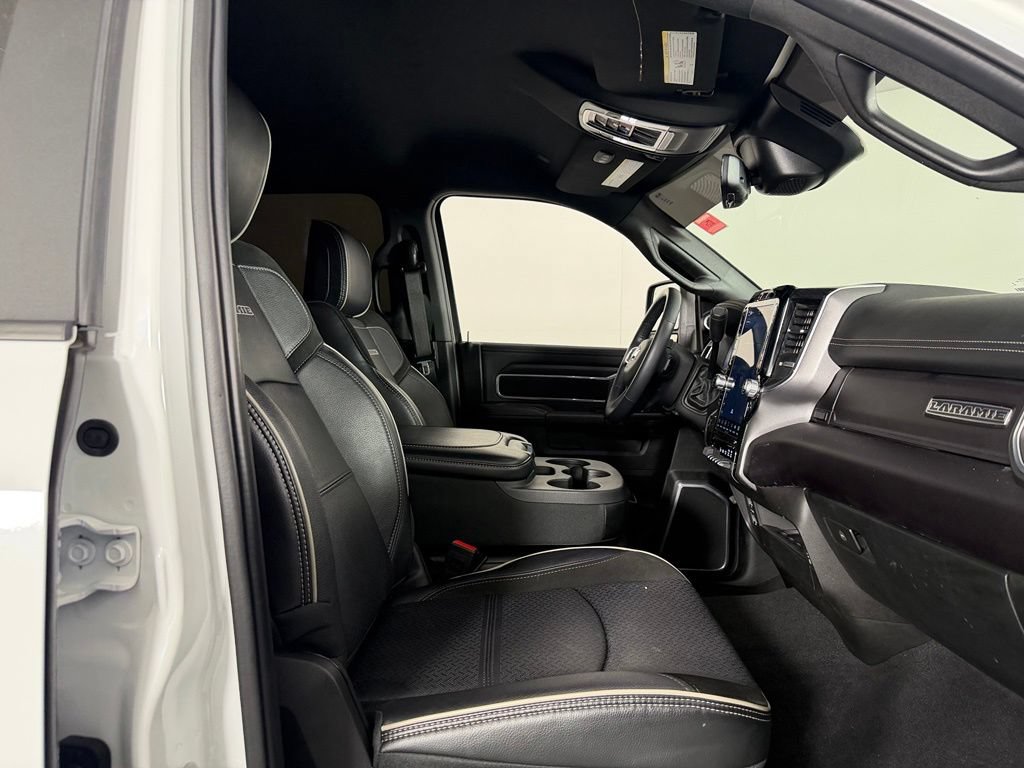 Used 2024 RAM 2500 Laramie w/ Night Edition AWD/4WD image 27