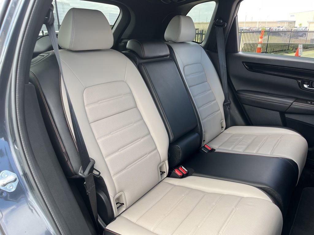 Certified 2025 Honda CR-V Sport Touring image 30