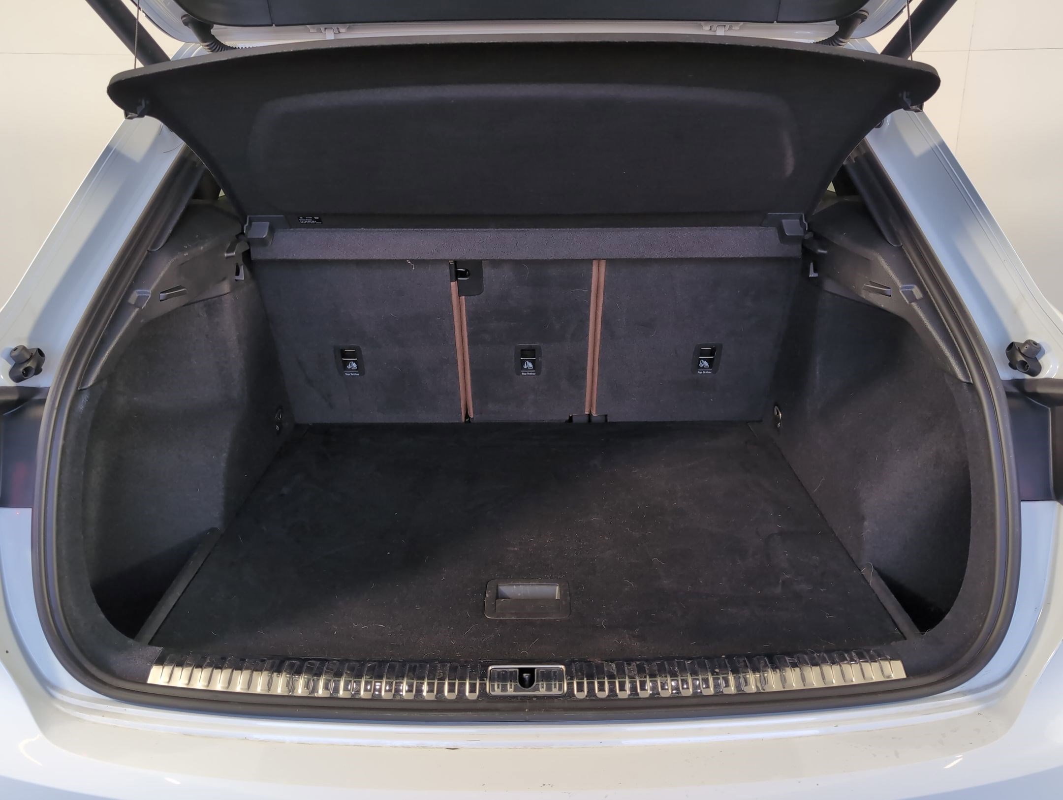 Used 2020 Audi Q3 2.0T Premium w/ Convenience Package image 30