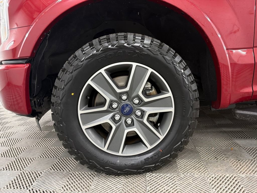 Used 2016 Ford F150 XLT w/ Equipment Group 301A Mid image 10