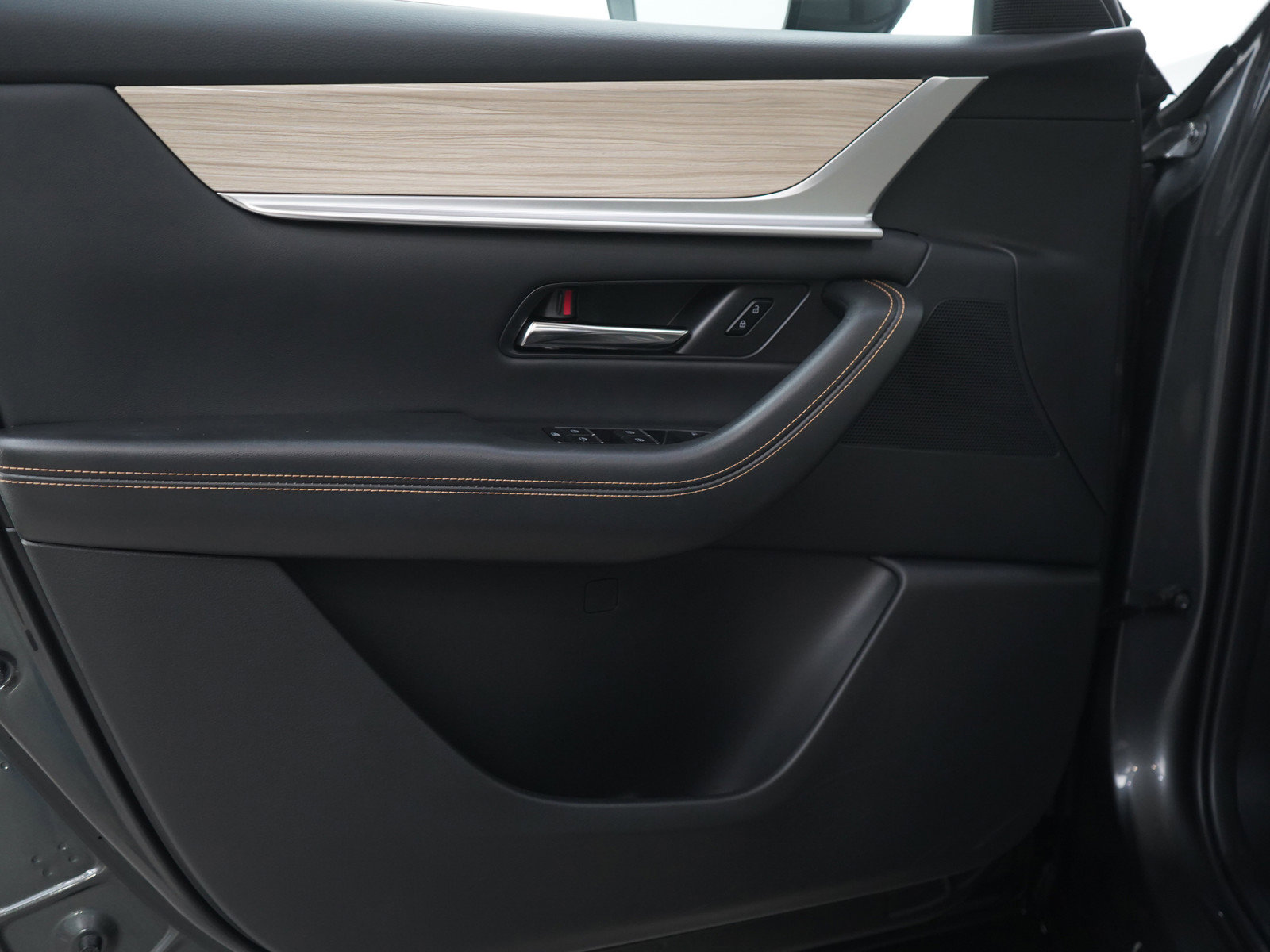 Certified 2025 MAZDA CX-90 Plug-In Hybrid w/ Preferred image 20