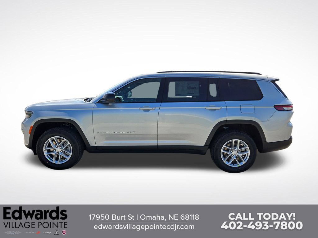 New 2026 Jeep Grand Cherokee L Laredo AWD/4WD image 6