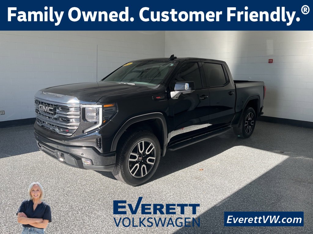 Used 2024 GMC Sierra 1500 AT4 w/ Technology Package image 1