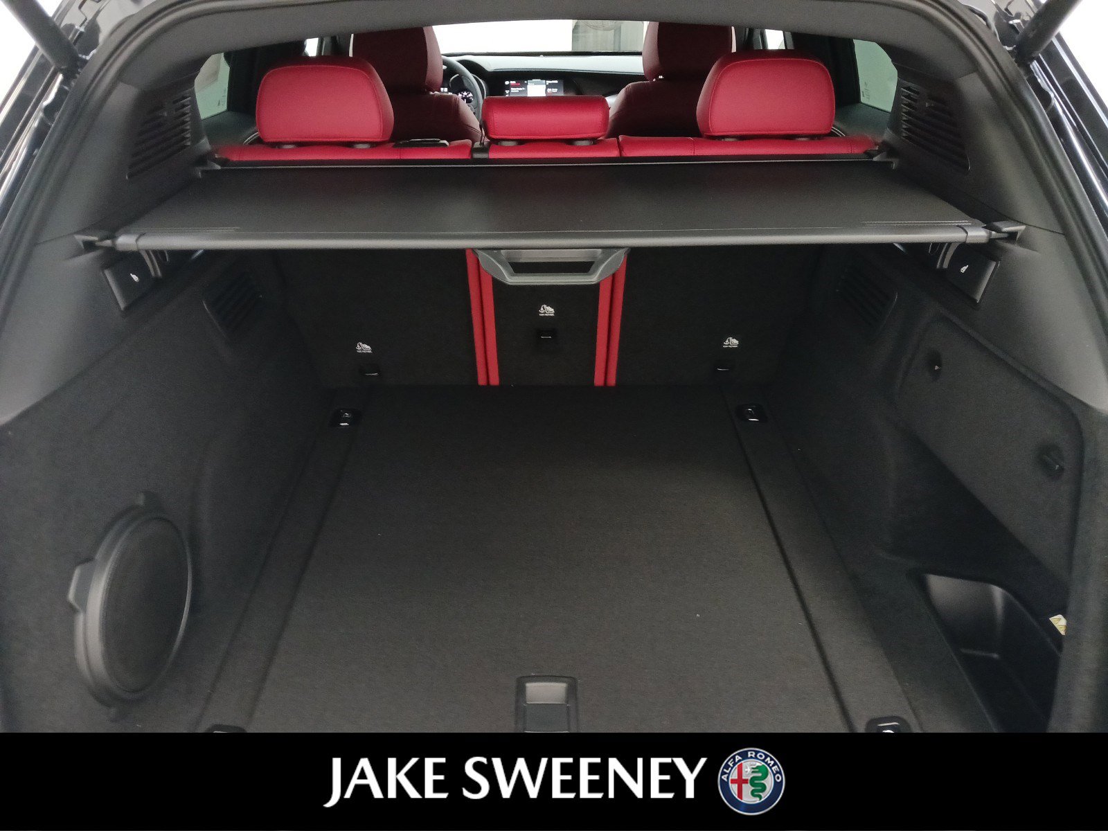 New 2022 Alfa Romeo Stelvio Veloce image 31