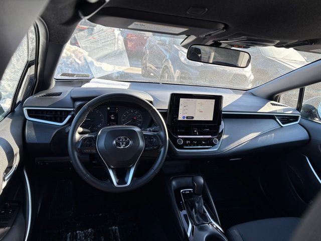 Used 2025 Toyota Corolla SE w/ Convenience Package image 9