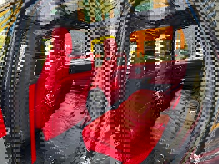 Used 2015 Land Rover Range Rover Autobiography image 23