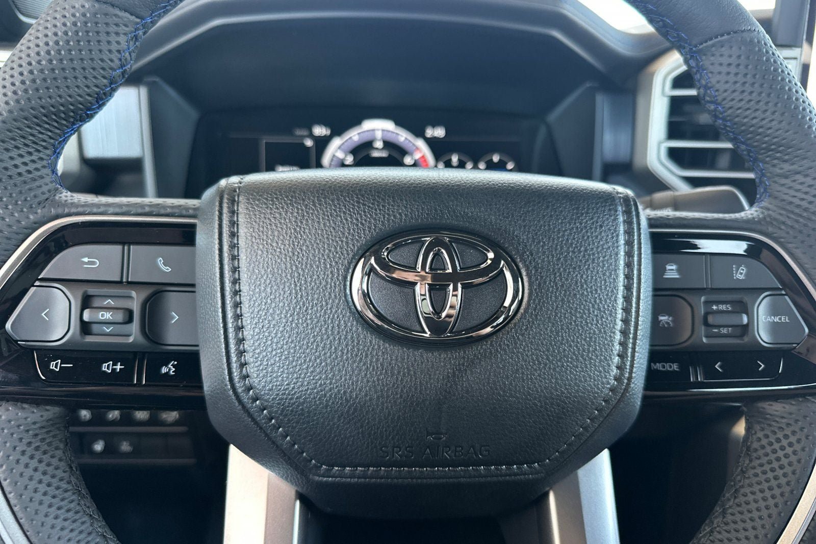 New 2026 Toyota Tundra Platinum AWD/4WD image 25