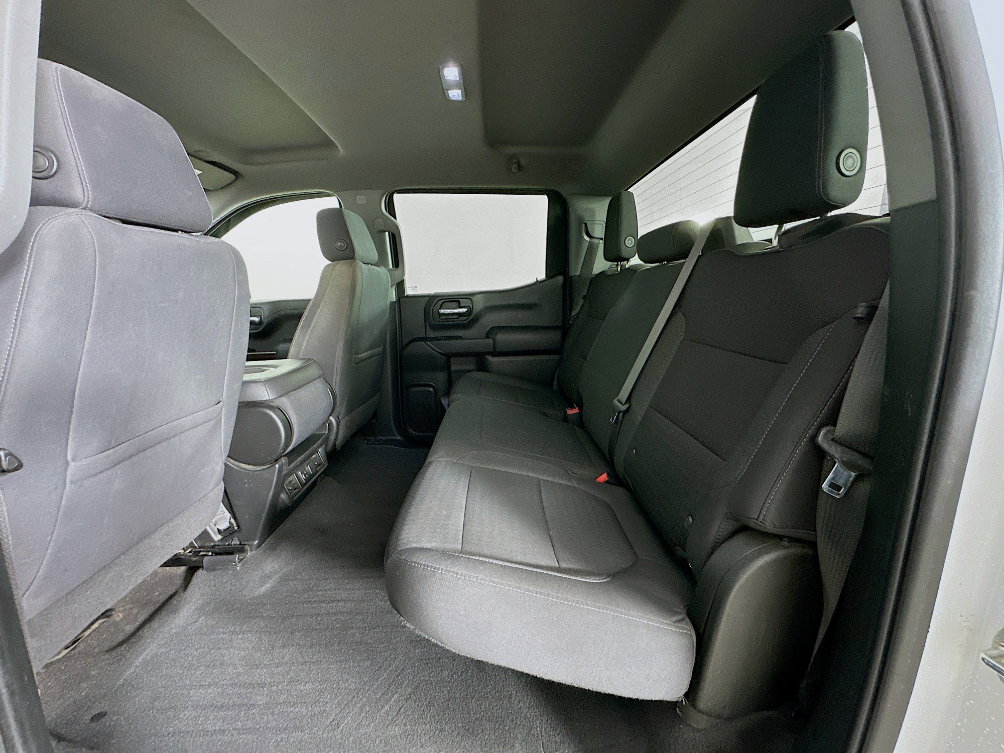 Used 2021 Chevrolet Silverado 1500 LT image 26