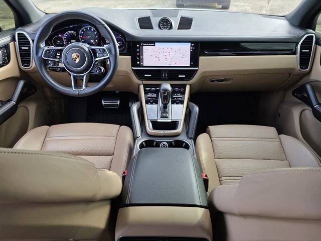 Used 2022 Porsche Cayenne S AWD/4WD image 8