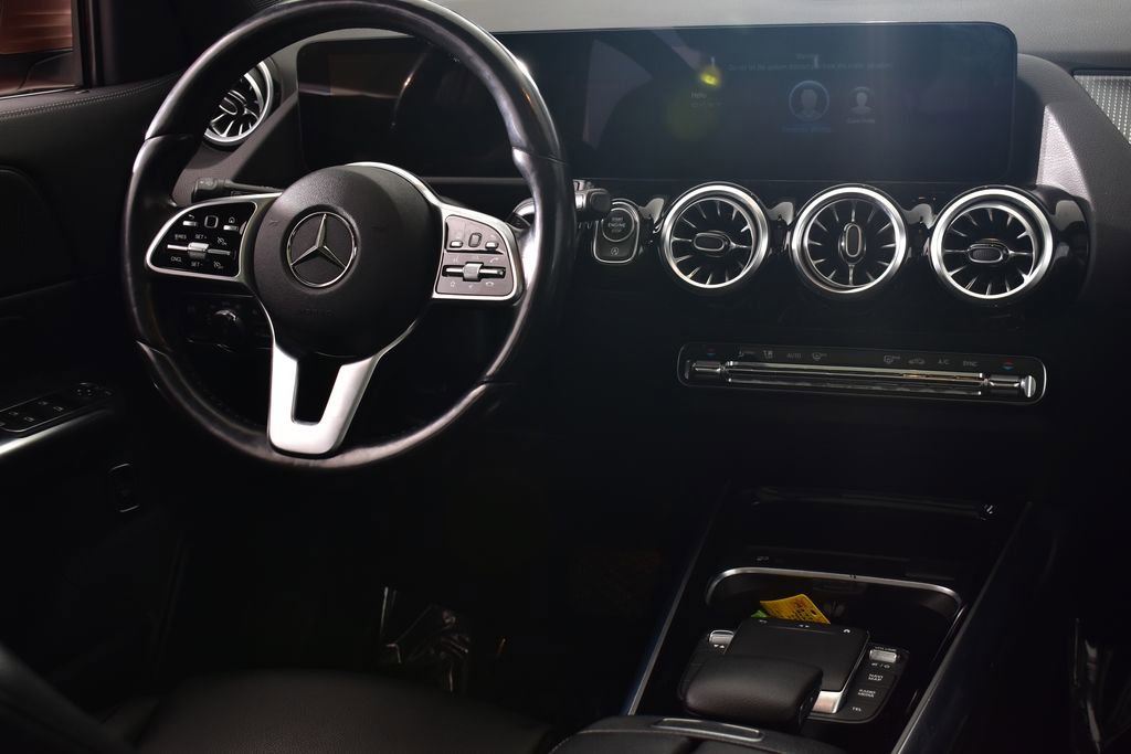 Certified 2022 Mercedes-Benz GLA 250 4MATIC image 17