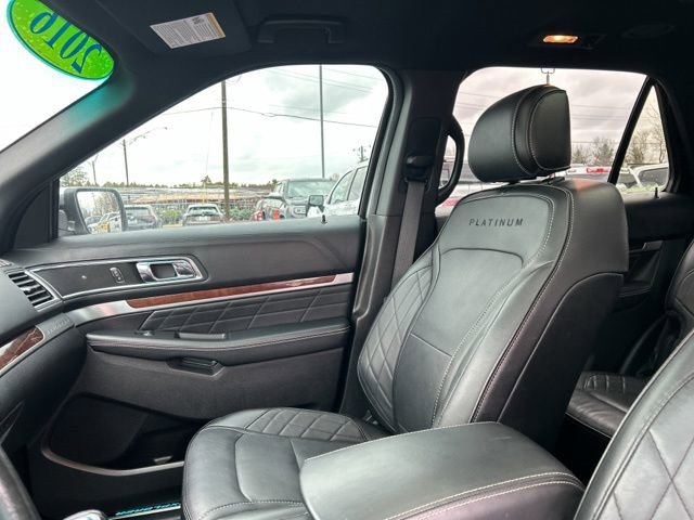 Used 2016 Ford Explorer Platinum image 34