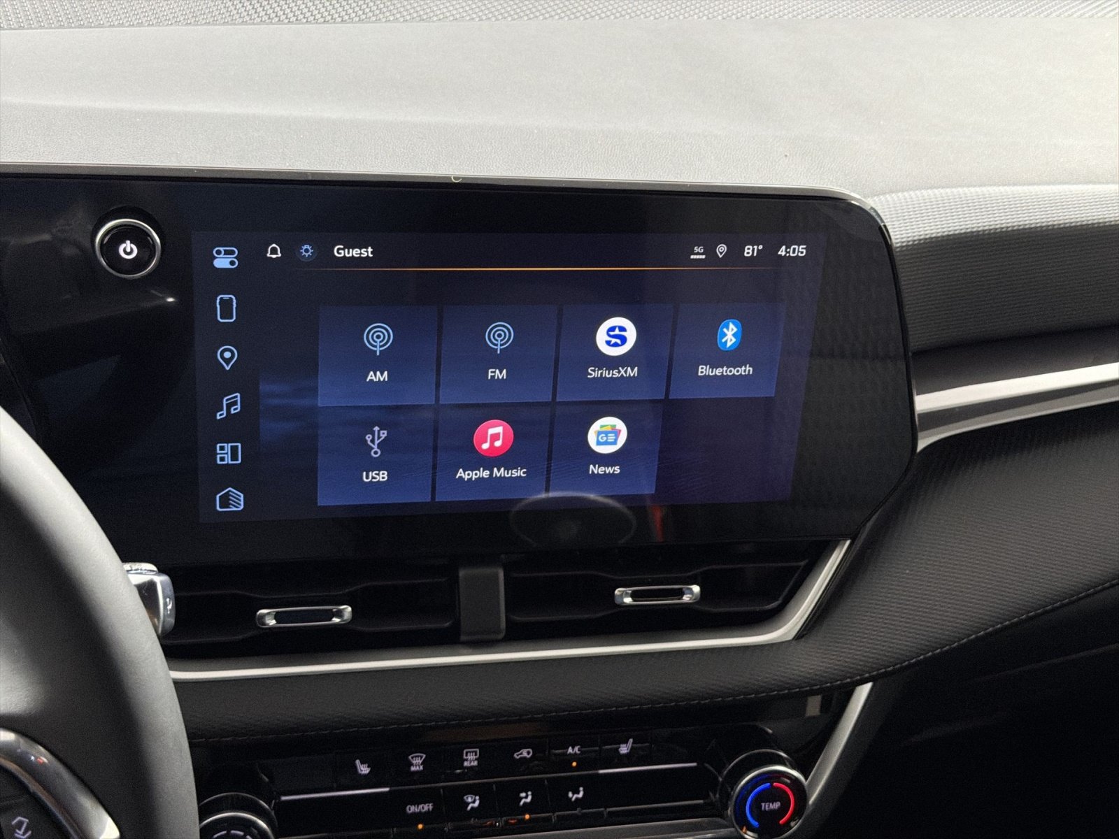 New 2027 Chevrolet Equinox LT FWD image 18