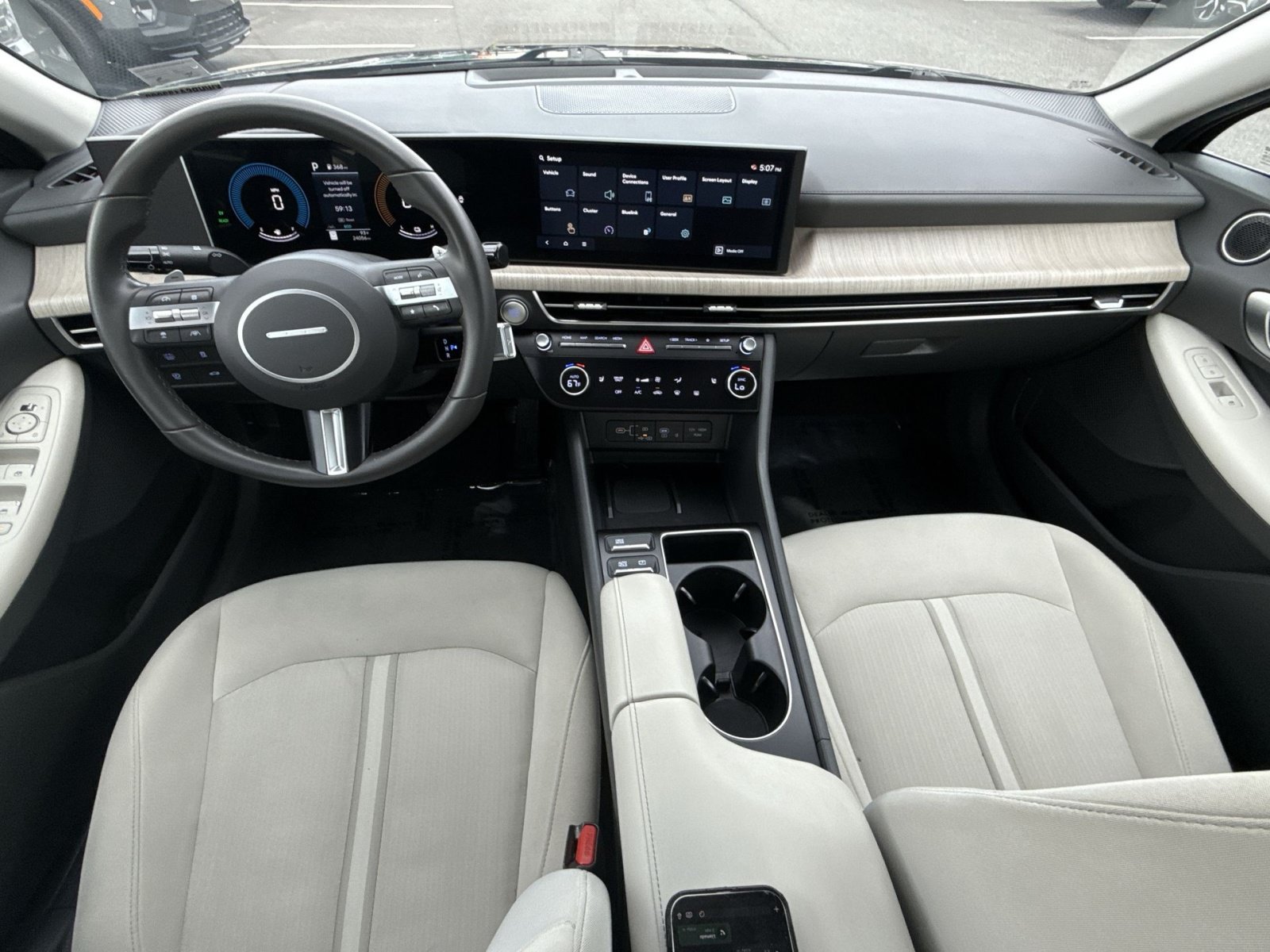 Used 2025 Hyundai Sonata SEL FWD image 23