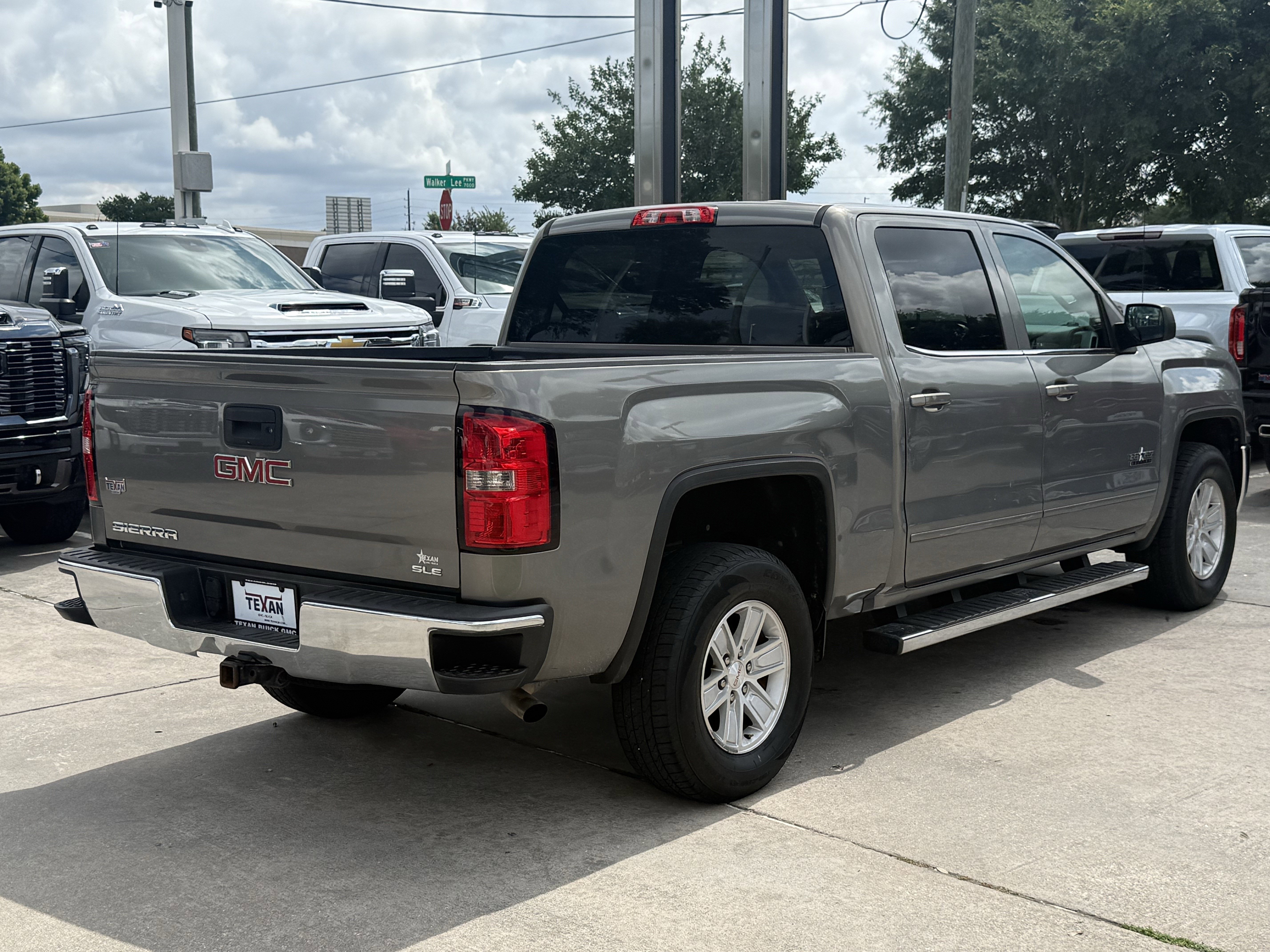 Used 2017 GMC Sierra 1500 SLE w/ Texas SLE Value Package RWD image 5