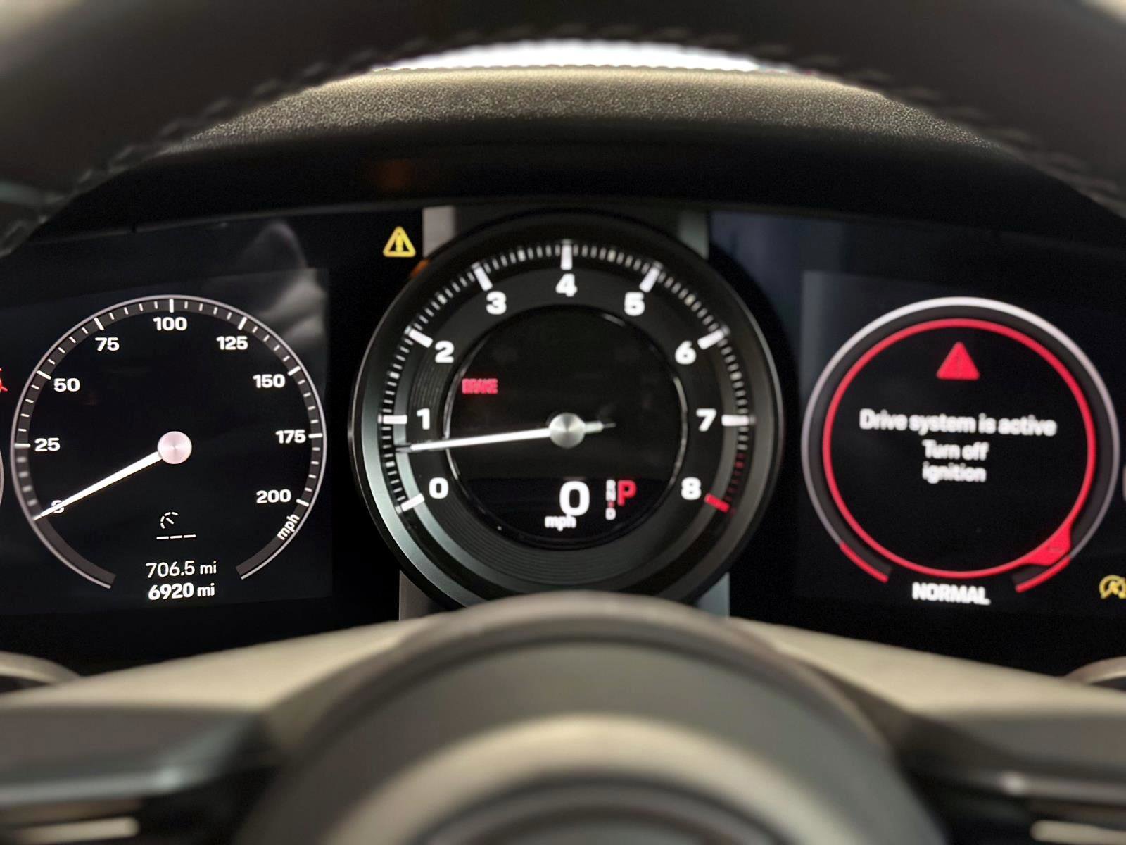 Certified 2024 Porsche 911 Carrera image 18