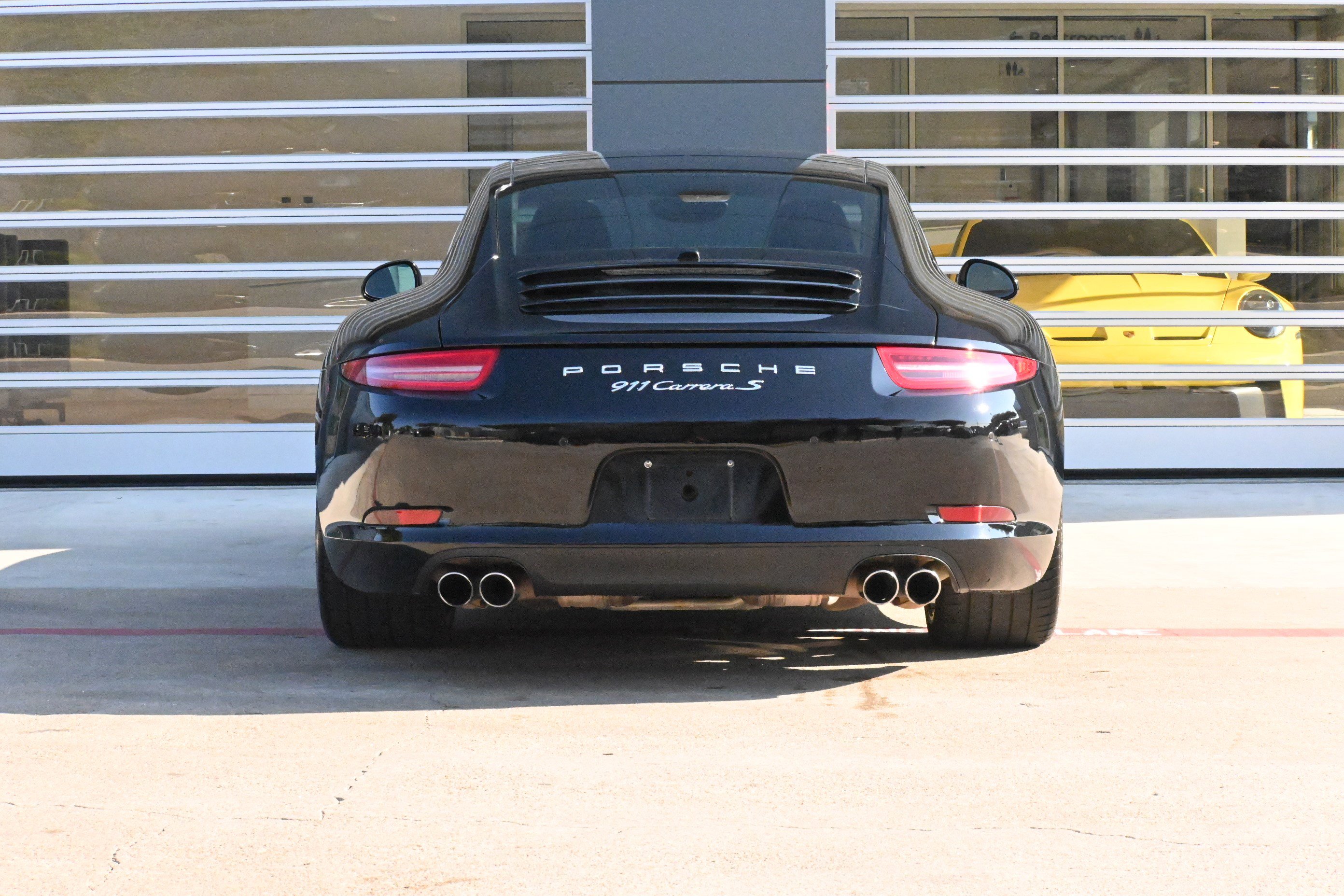 Used 2012 Porsche 911 Carrera S image 8
