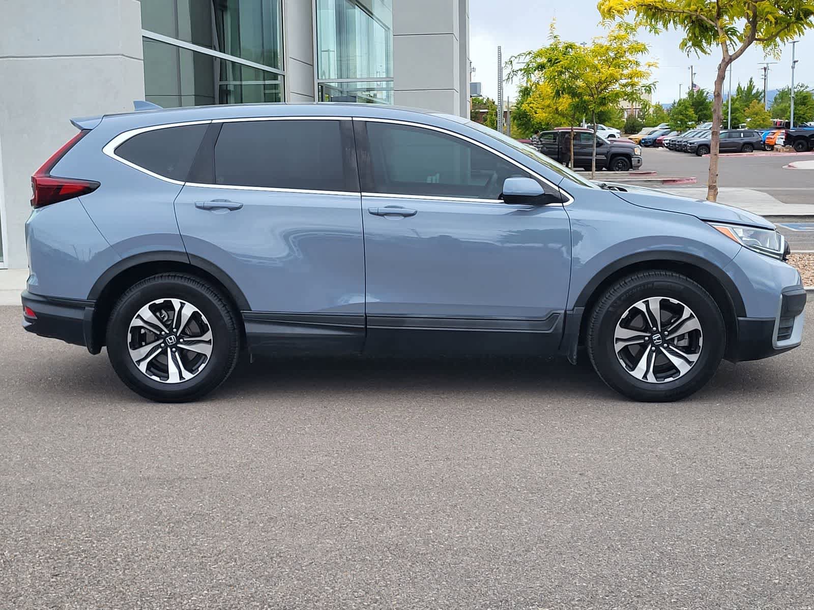 Used 2022 Honda CR-V Special Edition image 4