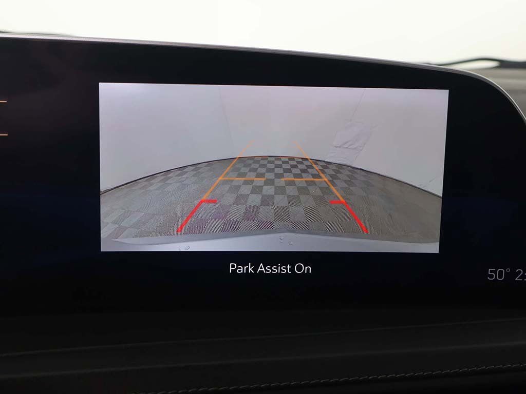 Used 2024 Cadillac XT4 Premium Luxury image 40