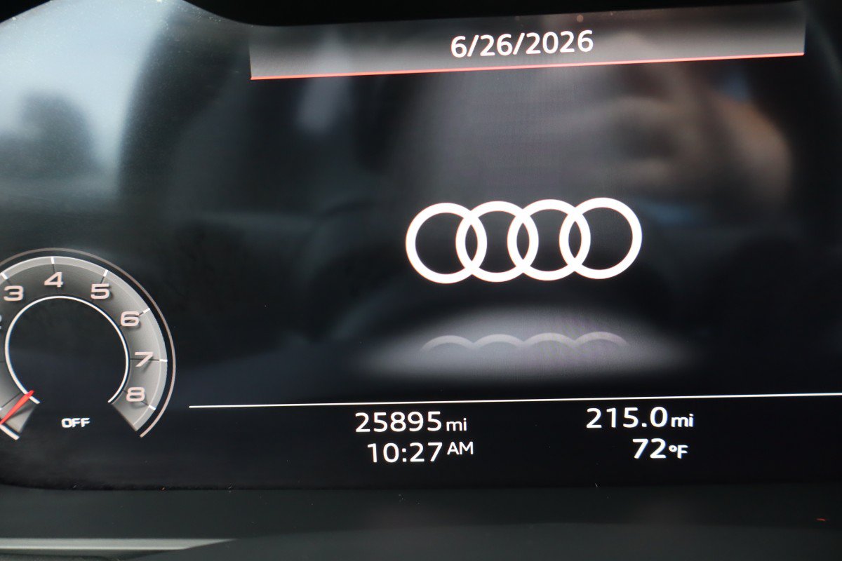 Used 2023 Audi SQ8 Prestige w/ Prestige Package AWD/4WD image 10