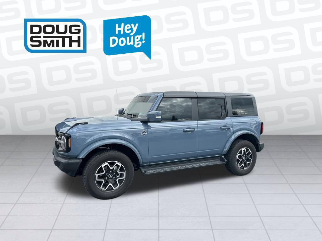 Used 2025 Ford Bronco Outer Banks AWD/4WD image 1