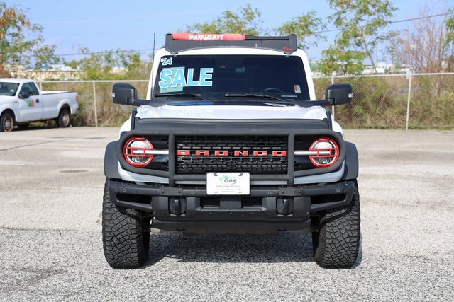 Used 2024 Ford Bronco Wildtrak video 2
