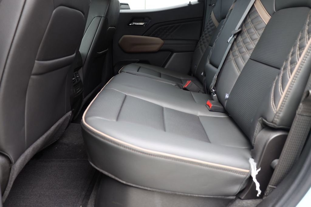 New 2026 GMC Canyon Denali AWD/4WD image 17