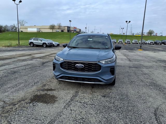 Used 2023 Ford Escape ST-Line image 35