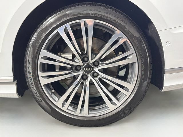 Used 2023 Audi A8 L 3.0T AWD/4WD image 39