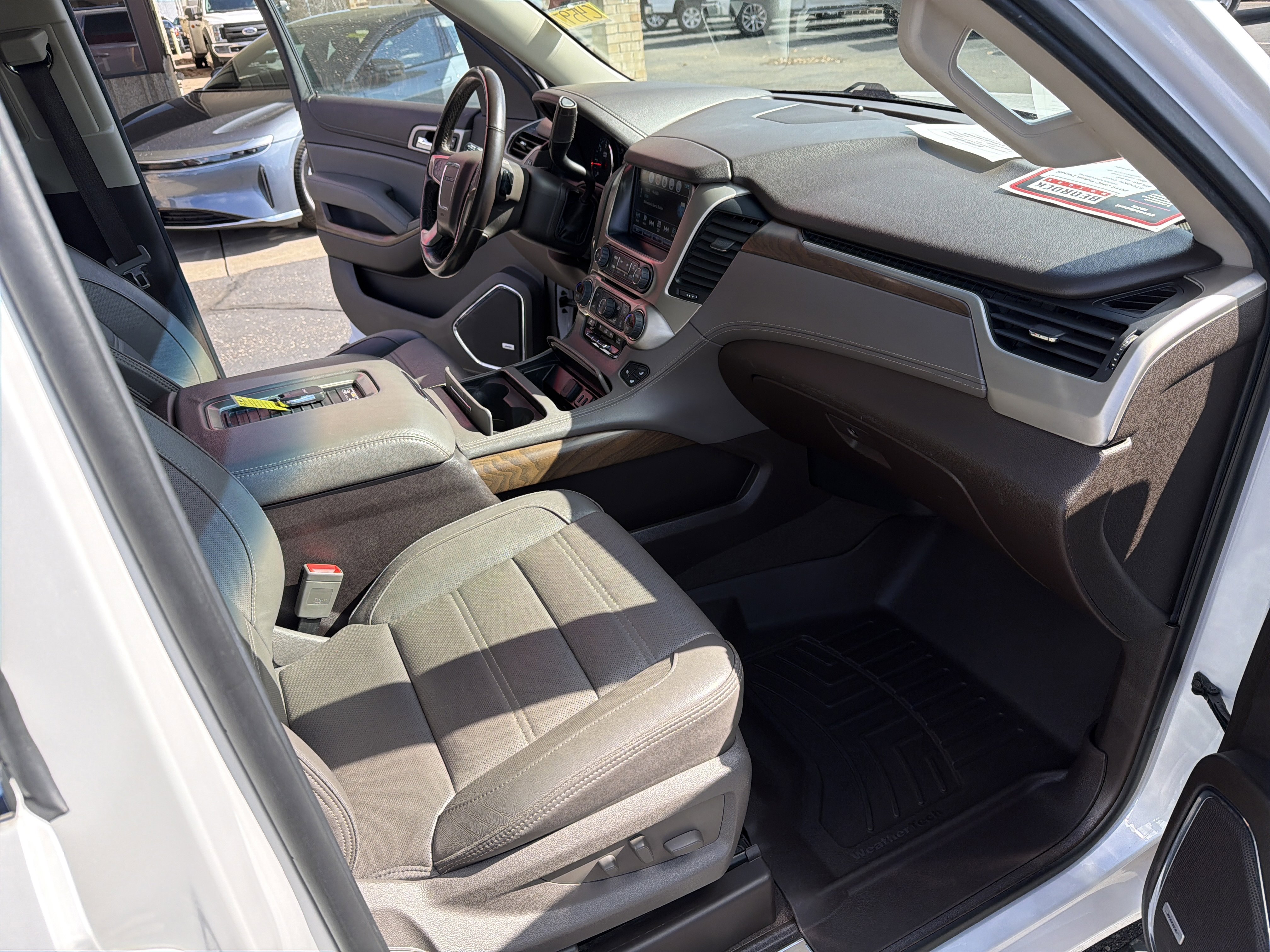 Used 2019 GMC Yukon Denali w/ Denali Ultimate Package image 27
