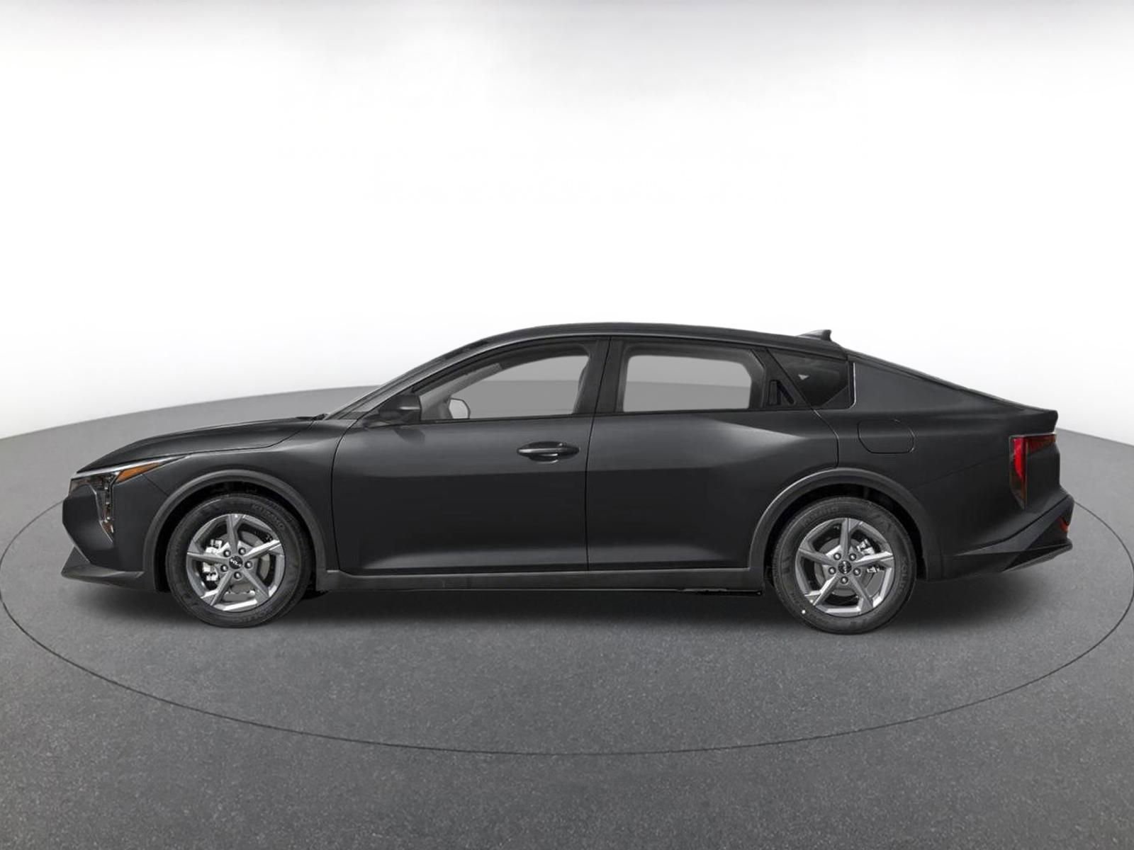 Used 2025 Kia K4 FWD image 3