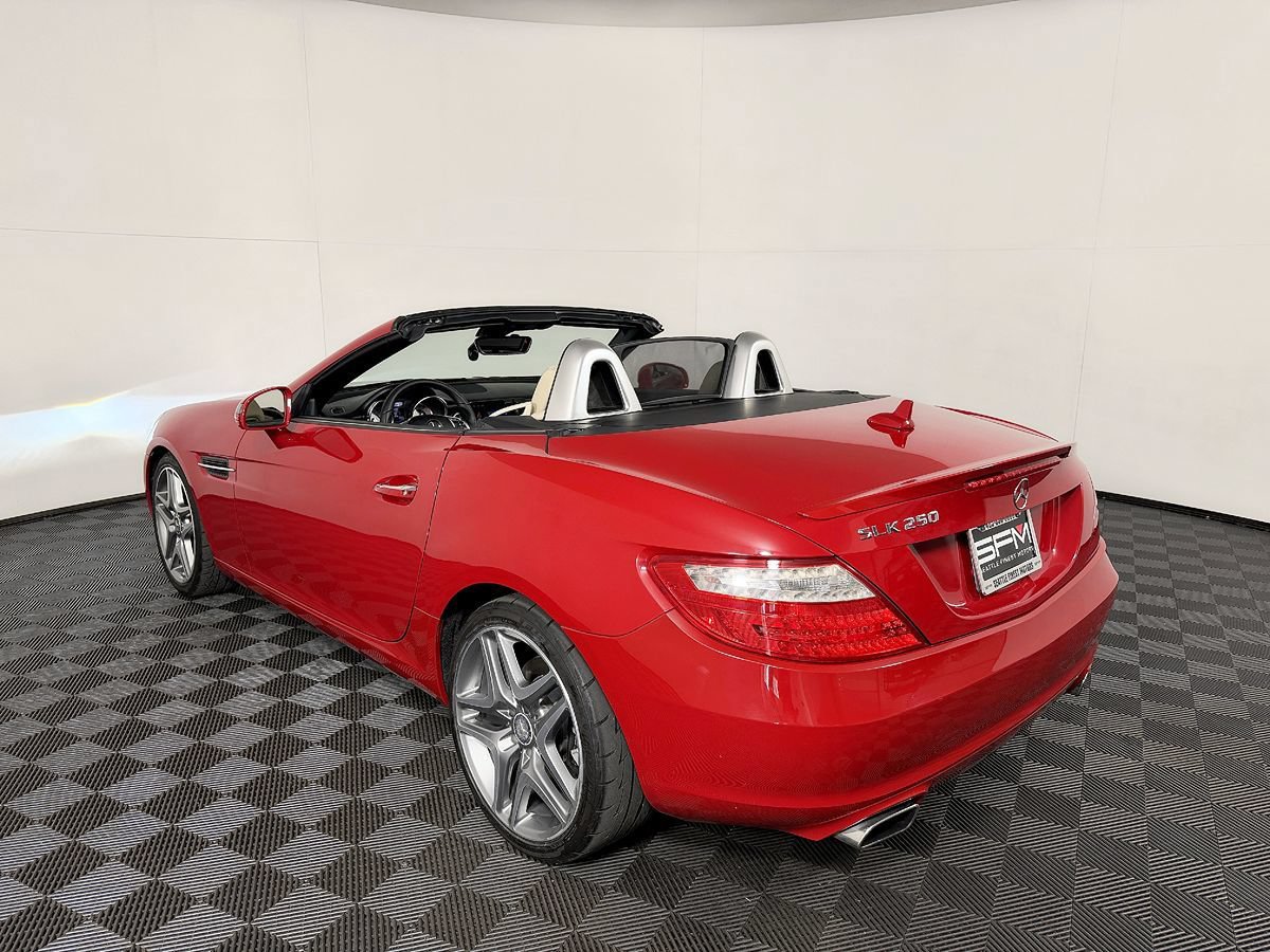 Used 2015 Mercedes-Benz SLK 250 image 59