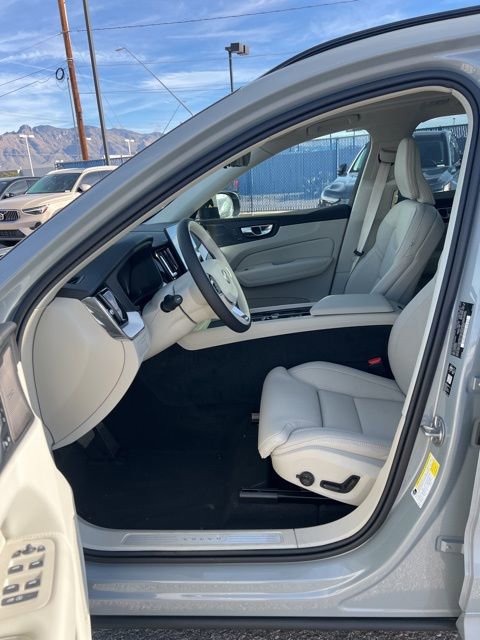 New 2026 Volvo XC60 T8 Ultra w/ Climate Package AWD/4WD image 22