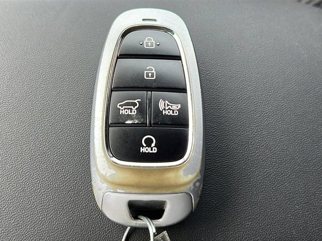 Certified 2023 Hyundai Santa Fe SEL w/ Cargo Package AWD/4WD image 31