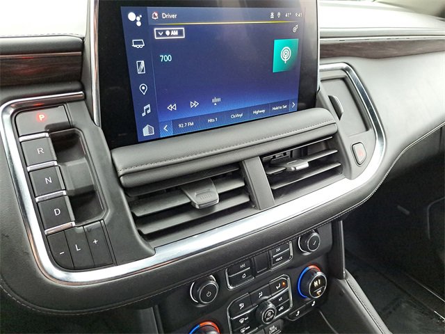 Used 2024 Chevrolet Suburban LT image 13