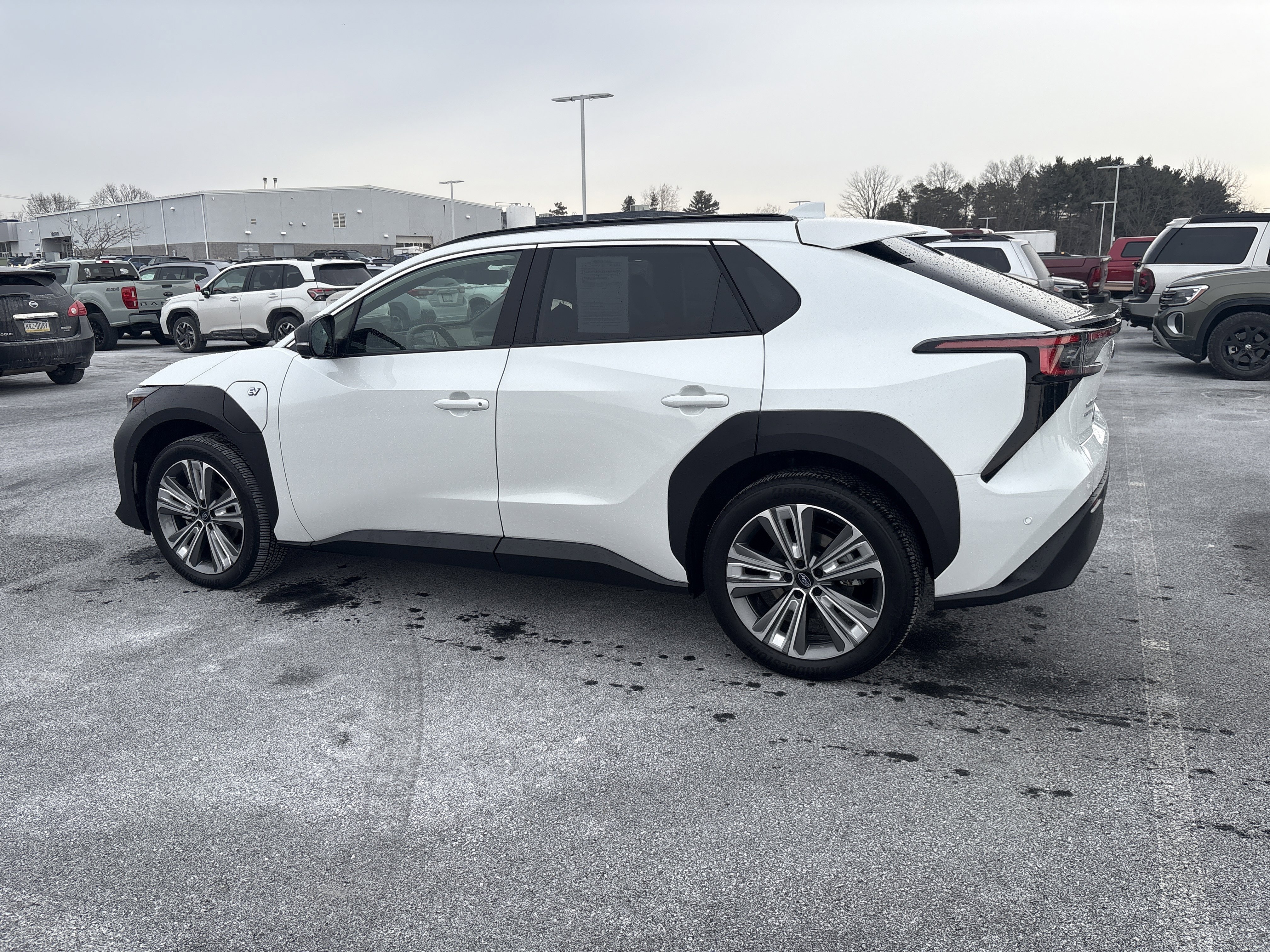 Used 2025 Subaru Solterra Touring image 4