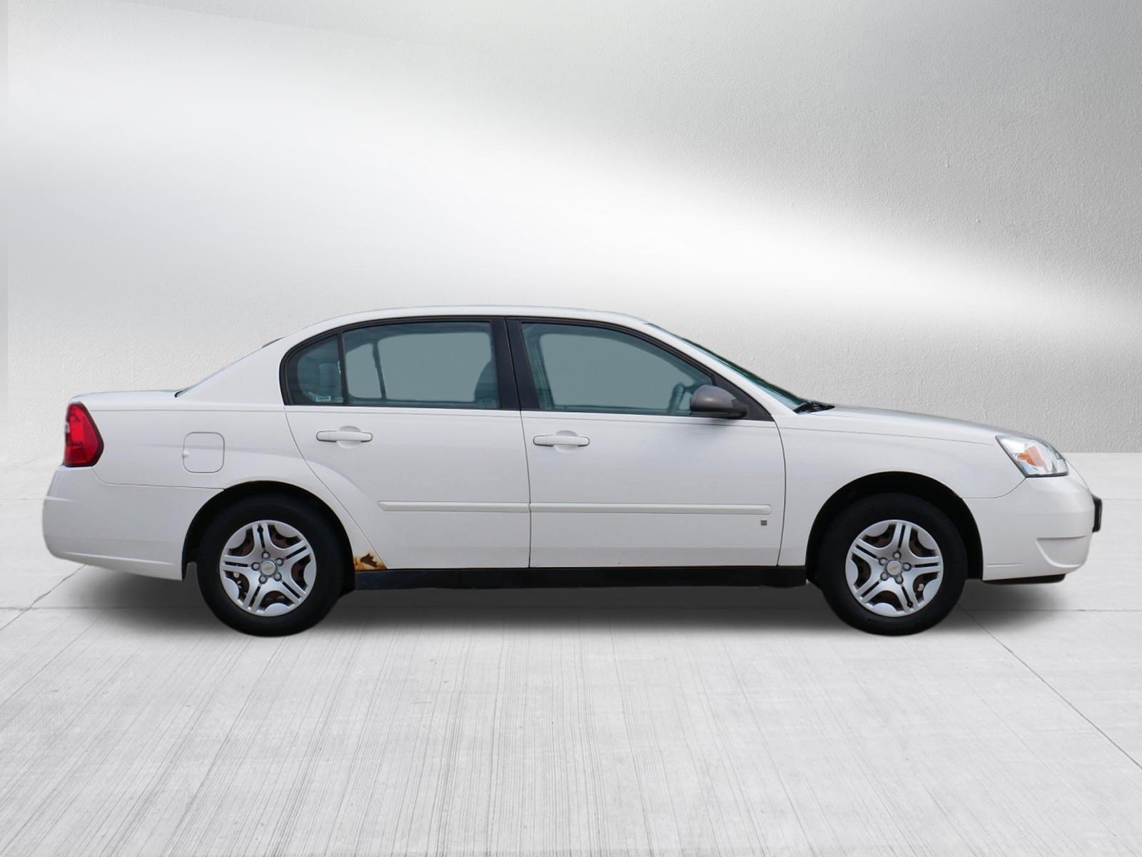 Used 2008 Chevrolet Malibu LS FWD image 8