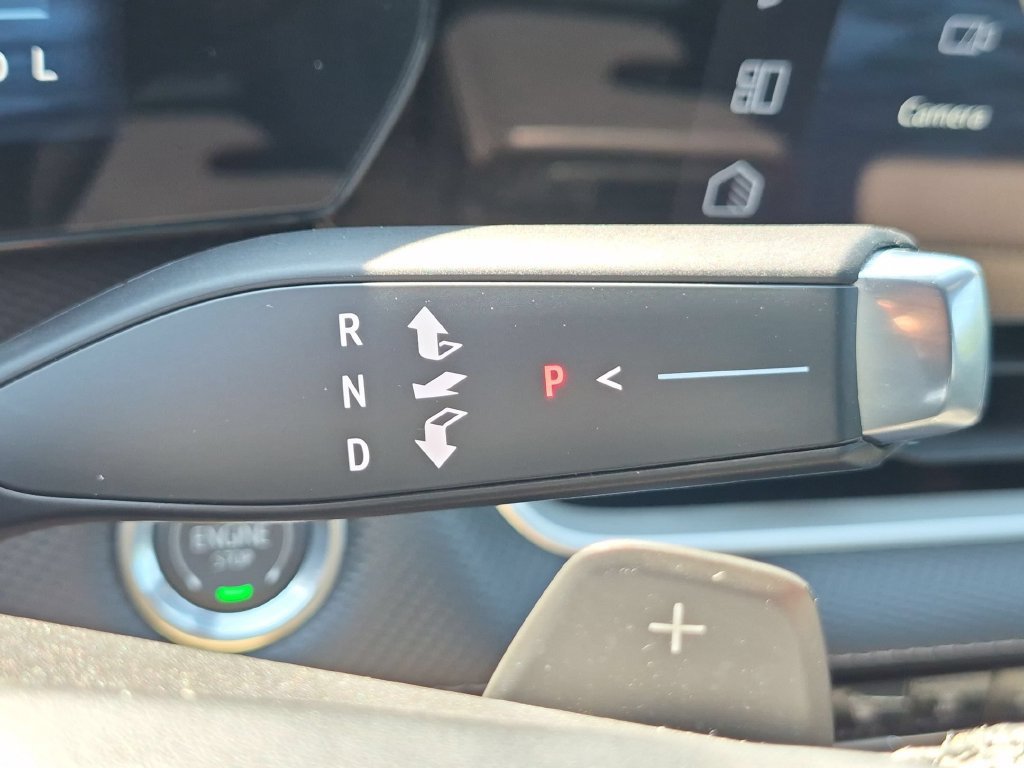 Used 2026 Chevrolet Equinox LT AWD/4WD image 18