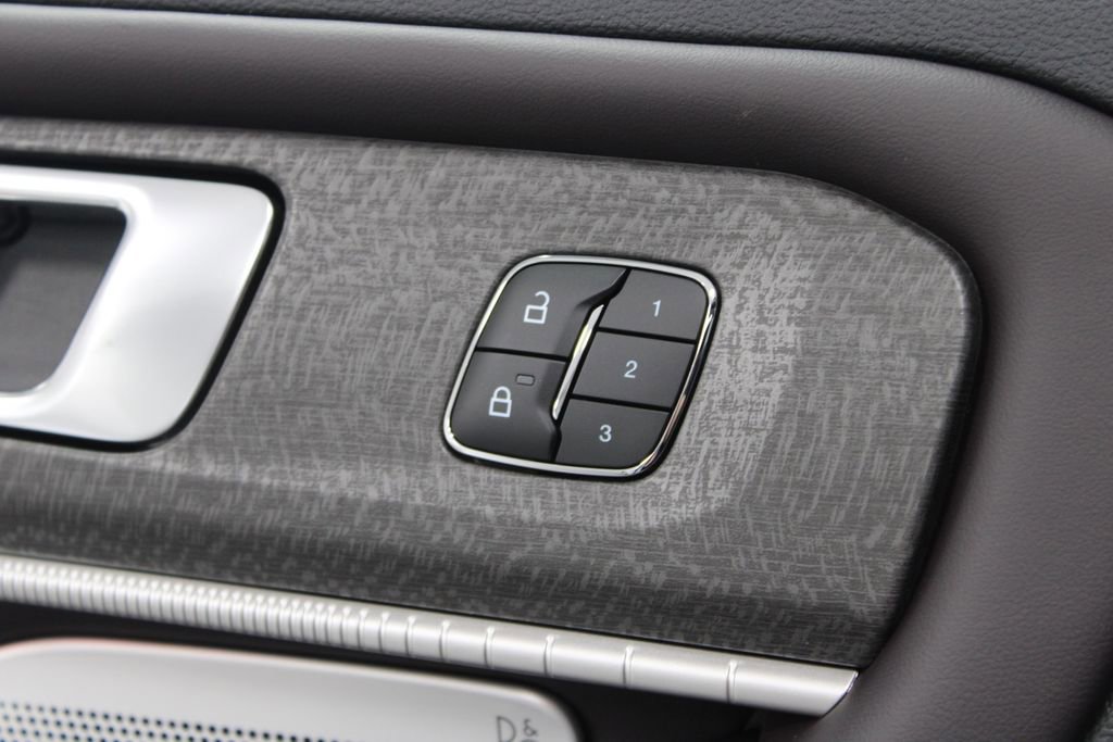 New 2026 Ford Explorer Platinum image 42