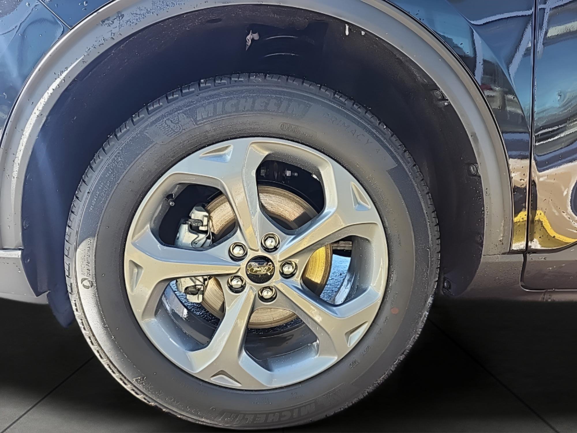 Certified 2025 Ford Escape ST-Line image 13