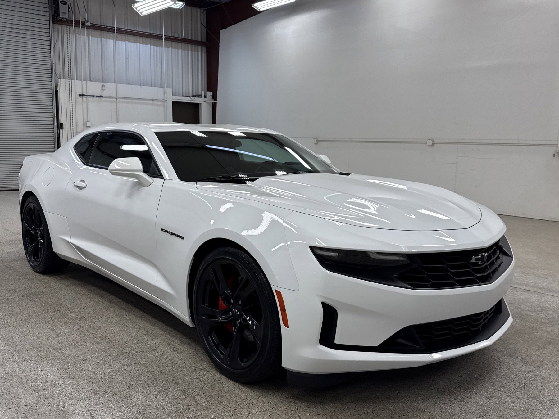 Used 2024 Chevrolet Camaro LT w/ Technology Package image 17