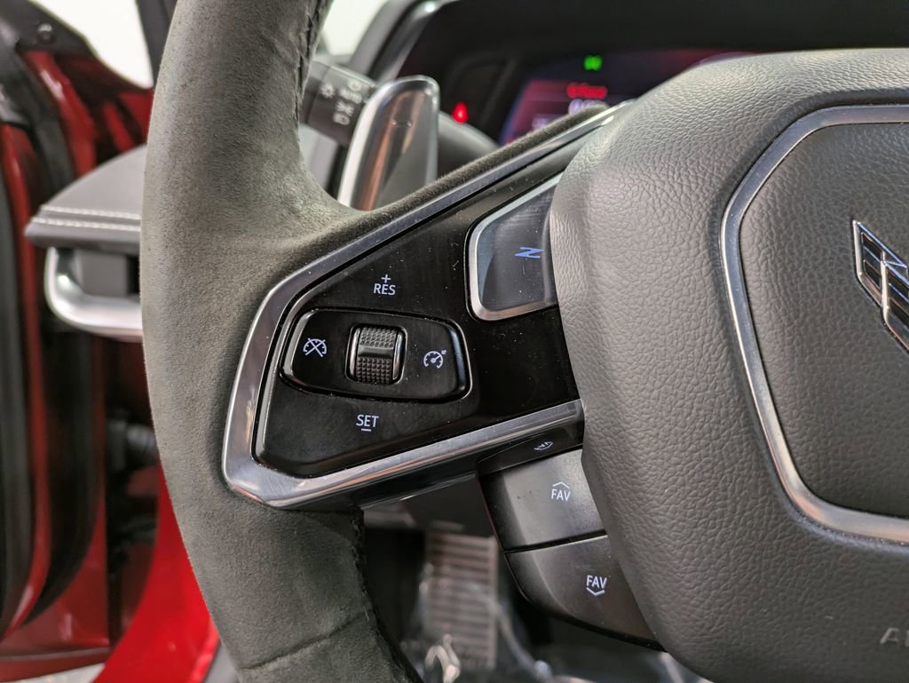 Used 2022 Chevrolet Corvette Stingray Convertible w/ 1LT image 18