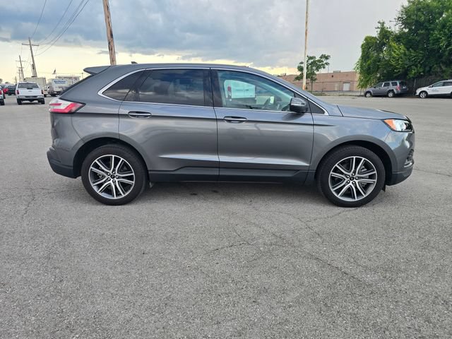 Used 2024 Ford Edge Titanium w/ Equipment Group 301A AWD/4WD image 3
