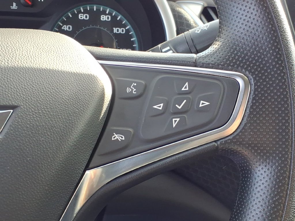 Used 2025 Chevrolet Malibu LS w/ Driver Confidence Package FWD image 17