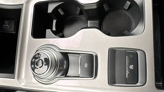 Certified 2024 Ford Edge SEL w/ Convenience Package image 25