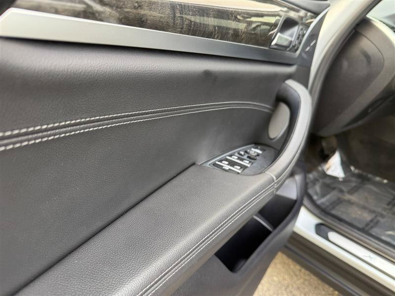 Used 2019 BMW X3 sDrive30i w/ Executive Package RWD image 25