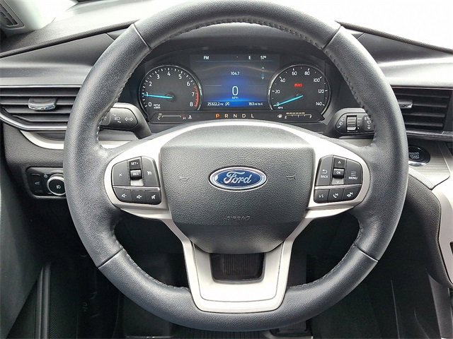 Used 2024 Ford Explorer XLT w/ Equipment Group 202A AWD/4WD image 19