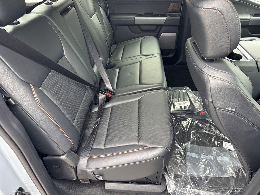New 2026 Ford F250 Lariat w/ Black Appearance Package image 15
