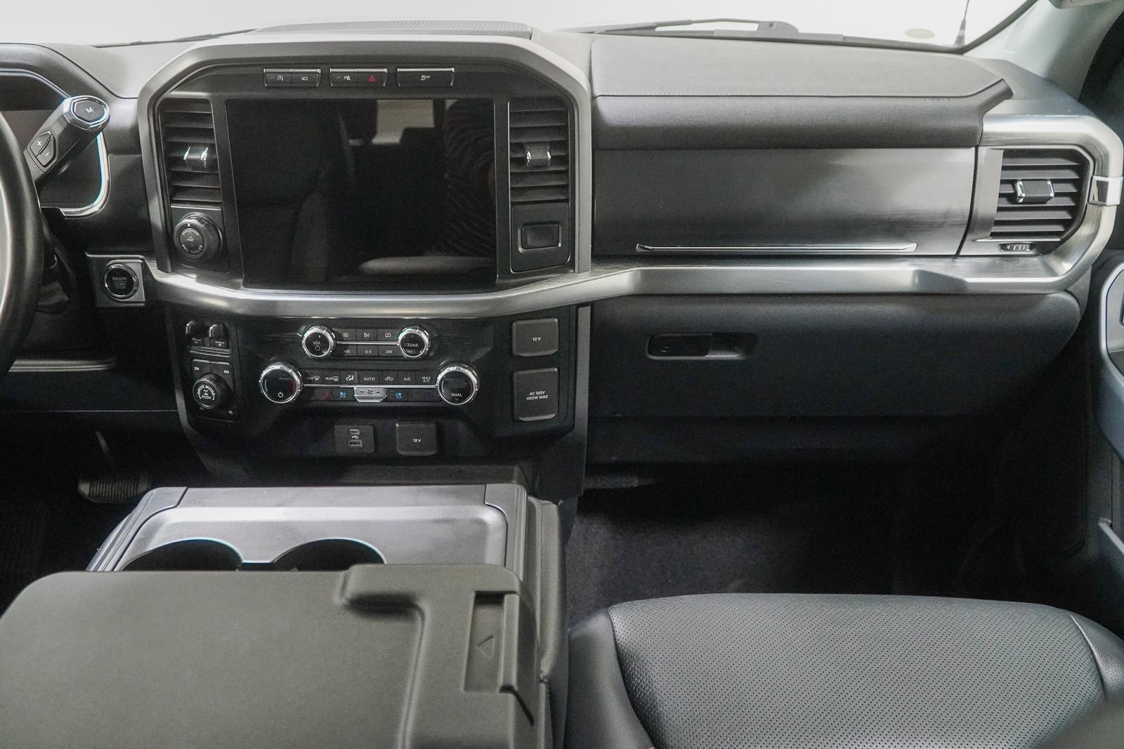 Used 2021 Ford F150 Lariat w/ Max Trailer Tow Package image 42