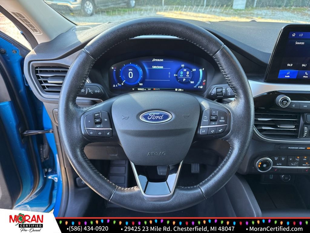 Used 2020 Ford Escape SE Sport image 13