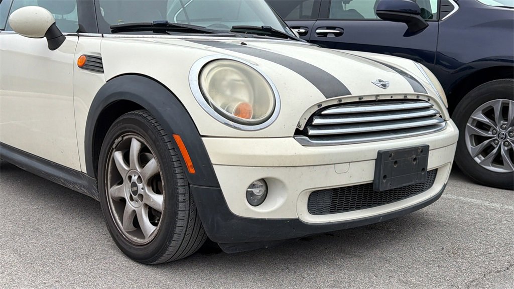 Used 2009 MINI Cooper Convertible image 12